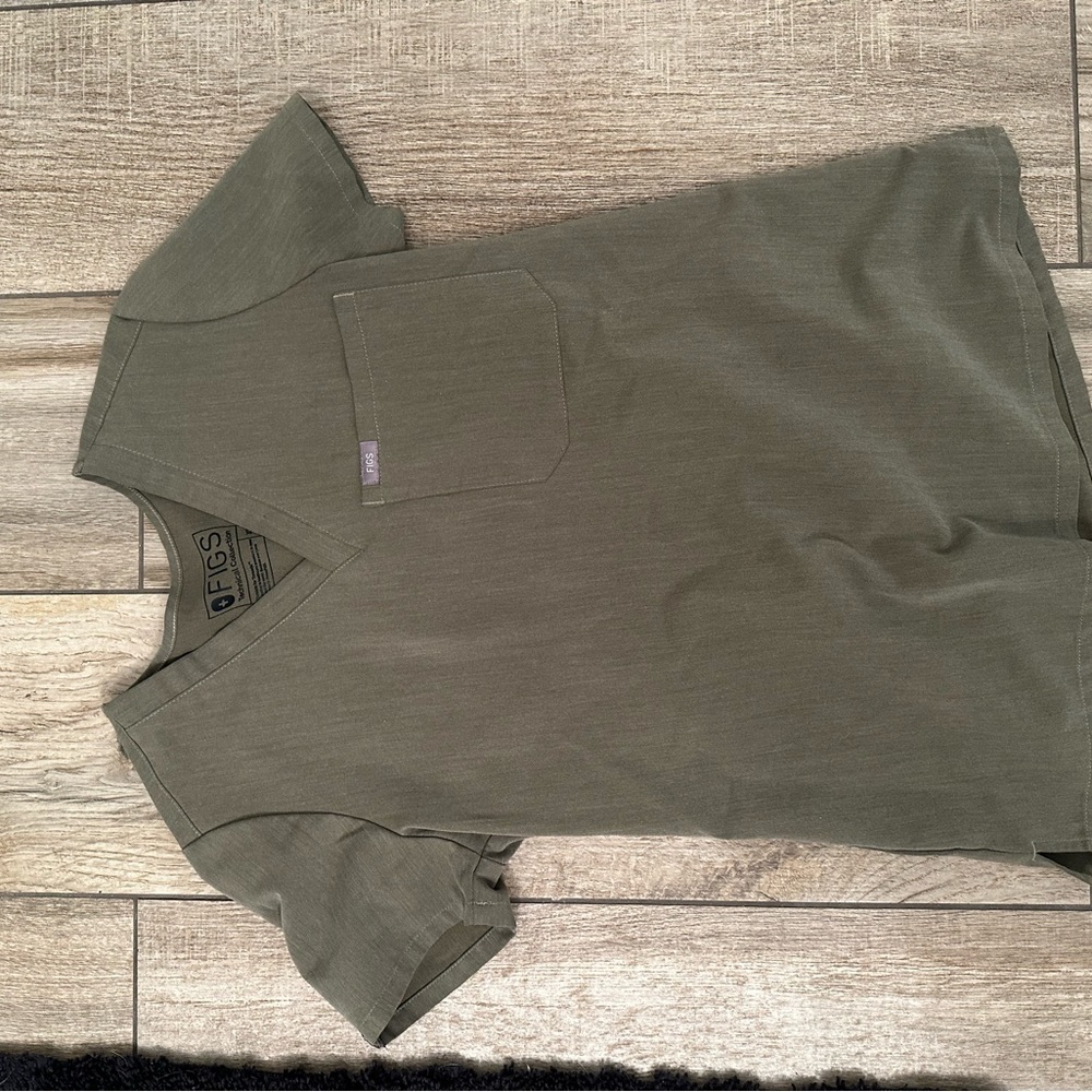 Figs scrubs